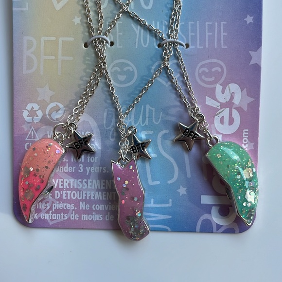 3 piece Heart Friendship necklace, sparking pastel colors and silver chains - Picture 3 of 6